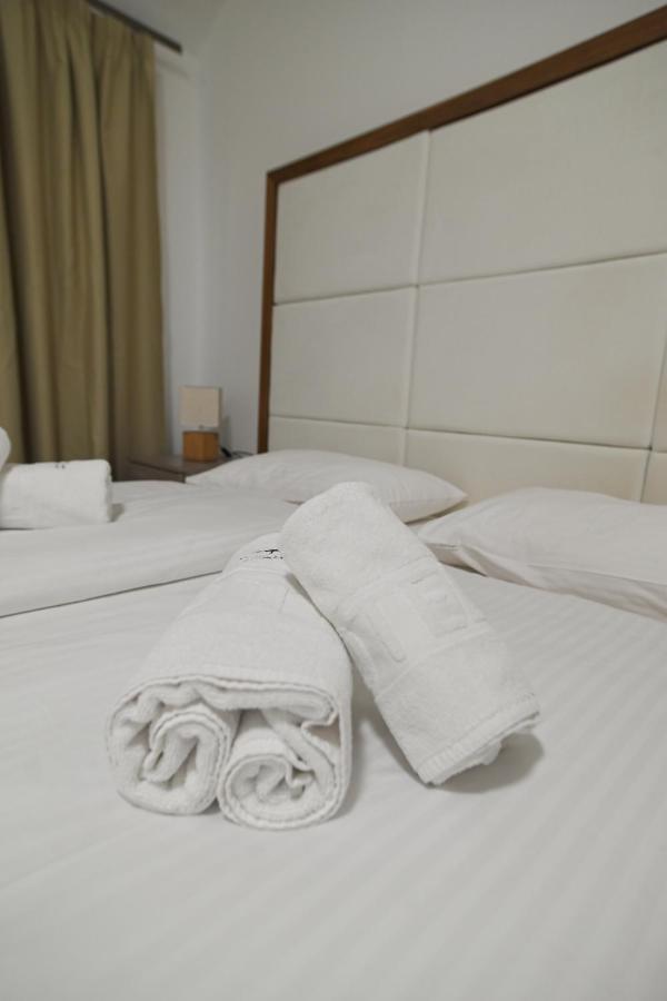 Twenty Park Lejlighedshotel Kikinda Eksteriør billede